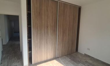 Casa a estrenar - San Ramiro - Pilar del Este - 4 Ambientes - Parrilla-venta