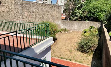 Excelente chalet a mts del FCGR y del Centro Comercial - Apto Crédito!!