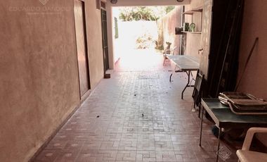 Excelente chalet a mts del FCGR y del Centro Comercial - Apto Crédito!!