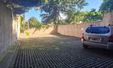 Hermoso Departamento de 2 Ambientes en Dúplex con Cochera- En Venta