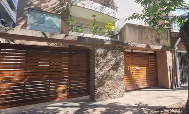 Hermoso Departamento de 2 Ambientes en Dúplex con Cochera- En Venta