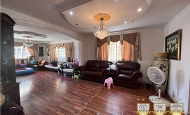 Venta de Casa en PH Riviera Colonial Brisas del Golf Panamá