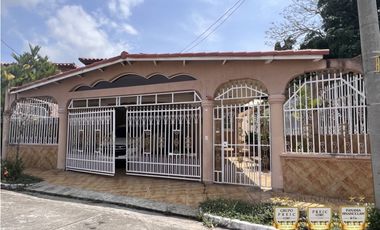 Venta de Casa en PH Riviera Colonial Brisas del Golf Panamá