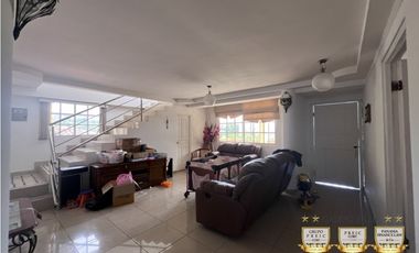 Venta de Casa en PH Riviera Colonial Brisas del Golf Panamá