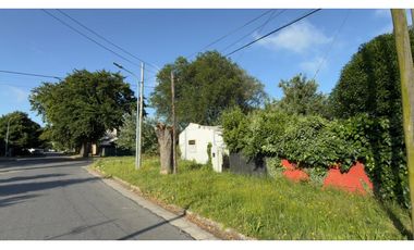 LOTE EN ESQUINA, BARRIO LOS PINARES