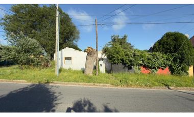 LOTE EN ESQUINA, BARRIO LOS PINARES