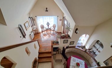 Casa 4 Ambientes en Alquiler Temporario - Varese / Loma de Stella Maris