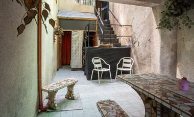 Casa de 4 dorm en P.A c/cochera+ Local comercial