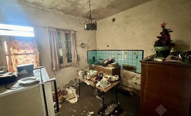 Excelente ubicación y lote - Vta Dta - Apto Crédito - OPORTUNIDAD!!!