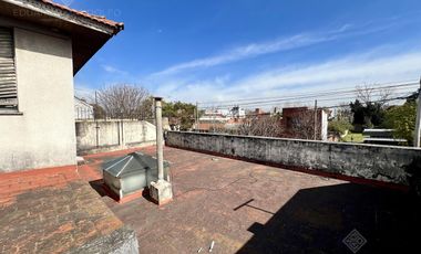 Excelente ubicación y lote - Vta Dta - Apto Crédito - OPORTUNIDAD!!!