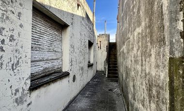 Excelente ubicación y lote - Vta Dta - Apto Crédito - OPORTUNIDAD!!!