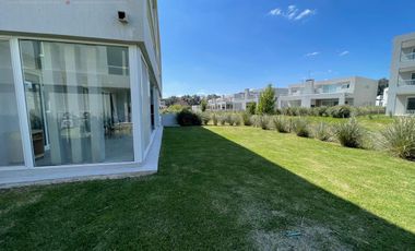 Venta Departamento 3 Ambientes Pilará Townhouse