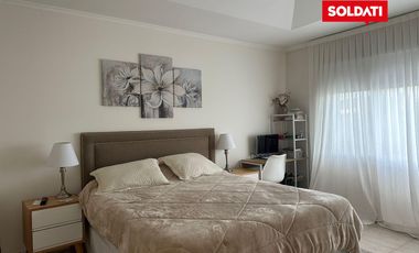 Casa en La Lomada, ENERO impecable. 4 cuartos, piscina, play. Consulte diciembre