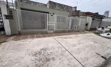 CASA ALQUILER CASTELAR