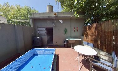 OPORTUNIDAD!! 3 amb con garage a 100 mts de la Avda y 300 del FCGR- Apto Crédito - Vta Dta!!!