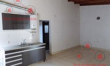 Casa en  Villa Adela, con dos dormitorios, baño, cocina, living, entrada para auto, patio. Buen estado en general.-