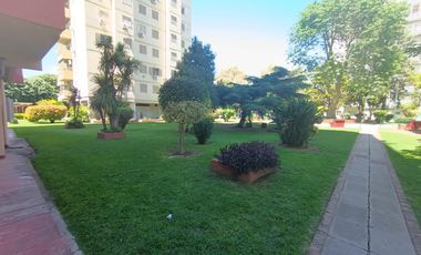 Impecable, Apto Credito, Con estacionamiento y 3 habitaciones