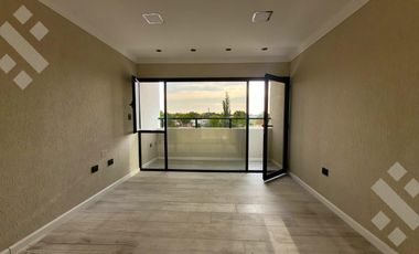 ALQUILER OFICINA  A ESTRENAR (CON BALCÓN)- CIPOLLETTI