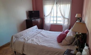 Lindísimo y amplio departamento muy bien ubicado