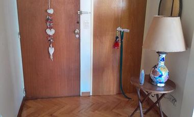 Lindísimo y amplio departamento muy bien ubicado