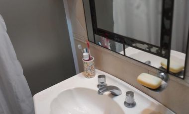 Lindísimo y amplio departamento muy bien ubicado