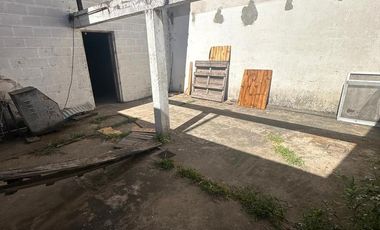 Local comercial/ Deposito en Don Torcuato