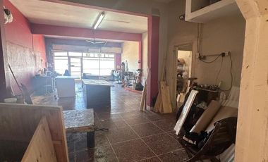 Local comercial/ Deposito en Don Torcuato