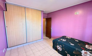 Hermoso departamento de 3 dormitorios, dependencia y cochera en Barrio Norte