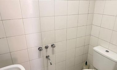 Hermoso departamento de 3 dormitorios, dependencia y cochera en Barrio Norte