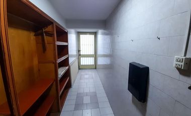 Venta Local en Lanús Este Salón de 380m2