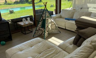 Parcela en arriendo de 5000m2 ubicado en Centro de Olmué