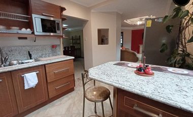 Departamento de arriendo en Hospital del IESS – código:17683