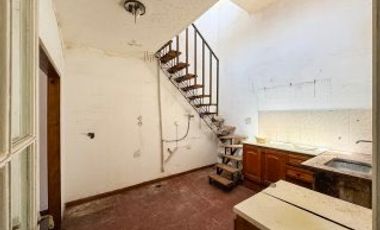 Venta Lote o casa a reciclar. Barrio La Perla