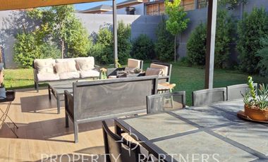 Hermosa Casa en uno de los mejores barrios de Buin/Linderos: Valle Araucarias