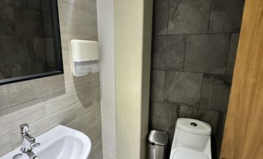 Consultorio Oficina Despacho VISTA DORADA  Bernardo Quintana y Av Constituyentes