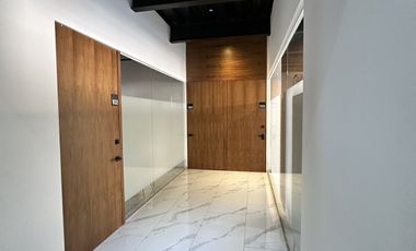 Consultorio Oficina Despacho VISTA DORADA  Bernardo Quintana y Av Constituyentes