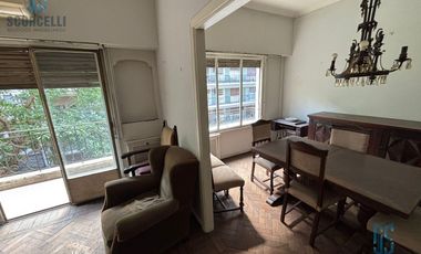 Depto. de 100 m2 cub. con Balcón, depend. baulera, terraza de uso comun. A REFACCIONAR!