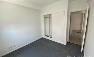 Alquiler departamento 2 ambientes con balcón en Pinar de Wilde