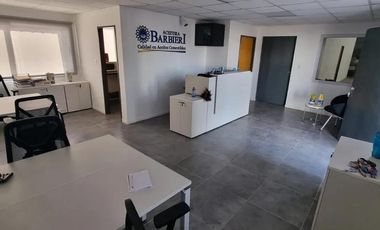 Galpón en Venta Parque Industrial Polo 52 de  3046 m2  Equipado y con Financiación