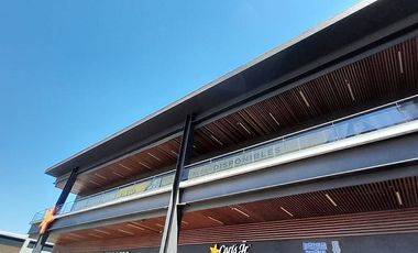 LOCALES EN RENTA  EN PLANTA ALTA EN  CARRETERA FEDERAL 57  QUERÉTARO-MÉXICO.