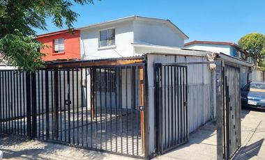 GRUPO GASALI ARRIENDA CASA AMPLIADA Y RECIÉN REMODELADA