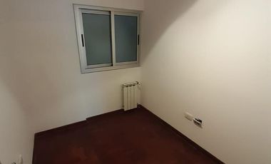 ALQUILO DEPTO 1DORM CON ESCRITORIO (1/2 DORM) EXCELENTE UBICACION PARANA 635 EN NUEVA CORDOBA