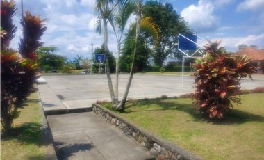 VENTA CASA CAMPESTRE AMOBLADA EN LA TEBAIDA-SECTOR CLUB CAMPESTRE