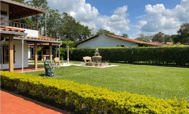 VENTA CASA CAMPESTRE AMOBLADA EN LA TEBAIDA-SECTOR CLUB CAMPESTRE