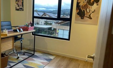 Arriiendo Casa de dos niveles en Conjunto Cerrado en Cajica .