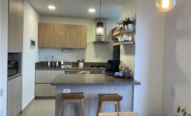 Arriiendo Casa de dos niveles en Conjunto Cerrado en Cajica .