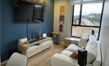 Arriiendo Casa de dos niveles en Conjunto Cerrado en Cajica .