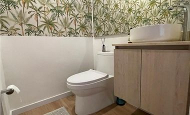 Arriiendo Casa de dos niveles en Conjunto Cerrado en Cajica .