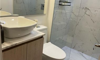 Arriiendo Casa de dos niveles en Conjunto Cerrado en Cajica .