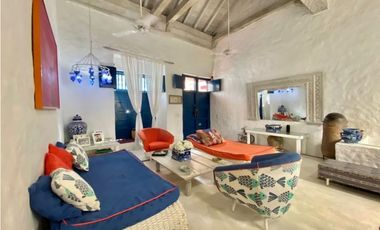 VENTA De Casa en el Centro Histórico de Cartagena 3 Alcobas 3 Niveles